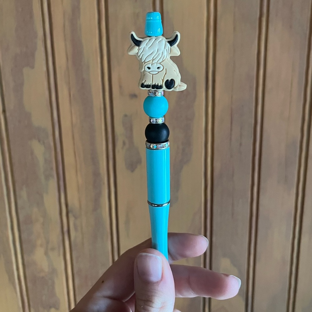 Turquoise Highland Cow Western Country Ballpoint Beaded Pen